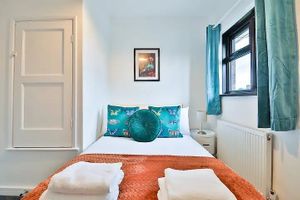 Bedroom 3 - Double bed at Selbrooke House in Bristol