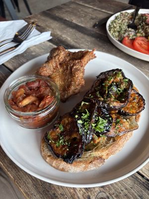 SMOKY AUBERGINES & HASH BROWNS - one of the best things I’ve eaten in ages…..  at The Kitchen @ Brixton Yoga in Leamington Spa