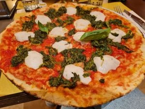 Vegan margherita with friarielli at Crocca - Verona in Verona