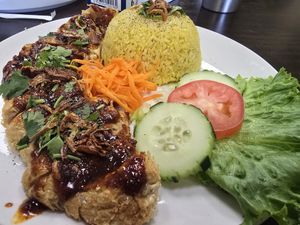 Com Ga Hai Nam Roti - Fried Chicken (Mushroom) Rice!  Excellent! at Tuệ Tâm  in Houston