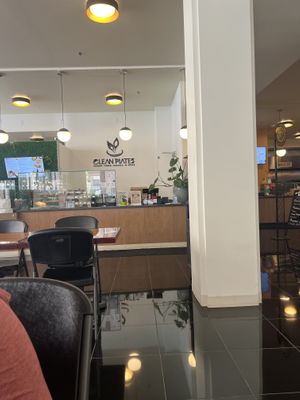   at Clean Plates Café & Juice bar  in Reading