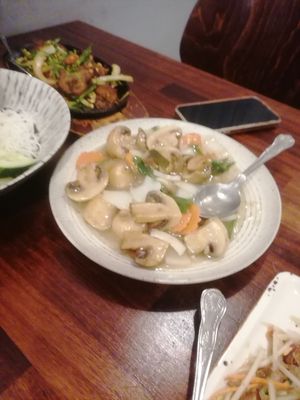 Beautiful stir-fried mushrooms at Viet Chefs in North London