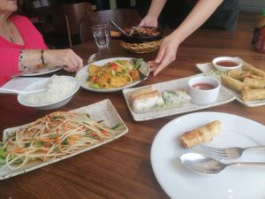 Mango salad, Summer rolls, Spring rolls, Tofu stir fry with ginger & lemongrass, sizzling aubergine at Viet Chefs in North London