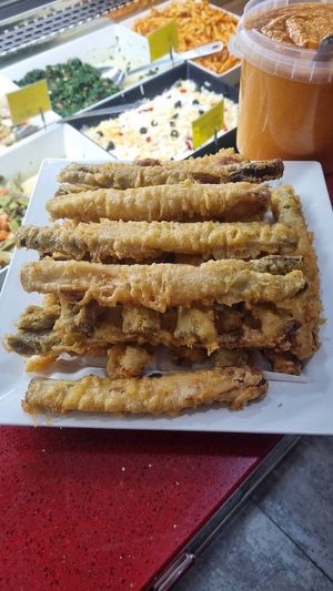 Calçots en tempura  at La Toscana A Casa in Barcelona