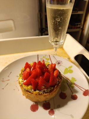 Strawberry pie, vegan at Copains - Beaugrenelle in Paris