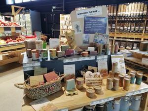  at Comptoirs de la Bio in Jayat