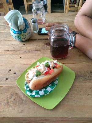 hot dog vegan at Avocado Punk in Aguascalientes