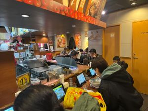 Cozy setting  at Ramen Kiou Morinomiya in Osaka