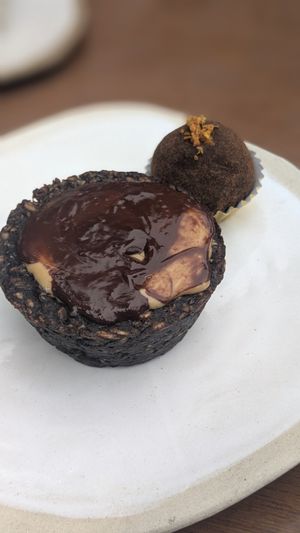 Vegan Sweet & Vegan Truffle at Om Coffee in Florianopolis