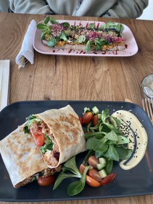 Burrito & avocado bread   at Gerda und das Glück in Rostock