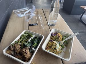 Kelp noodle Pad tai , Maitake mushrooms , green beans , greens and broccoli 🥦   at Erewhon Market - Beverly Hills in Beverly Hills