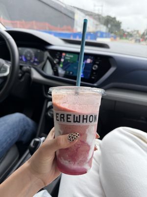Hailey Bieber Smoothie - No Collagen  at Erewhon Market - Beverly Hills in Beverly Hills