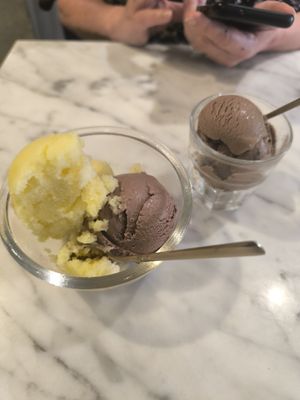 Choc and Pineapple (both vegan) at Jing Jing Ice Cream Bar & Cafe in Bangkok