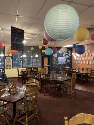 Dining room at Siam Cuisine in Anchorage