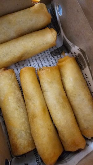 Rollitos de primavera at La Uramakeria  in Barcelona