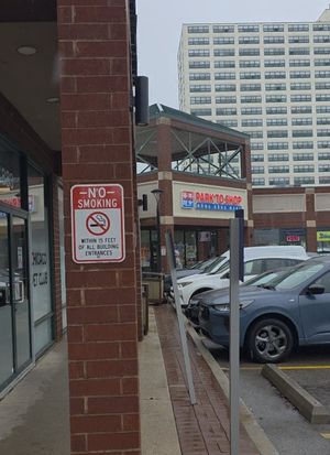 Entrance at Park To Shop Supermarket in Chicago