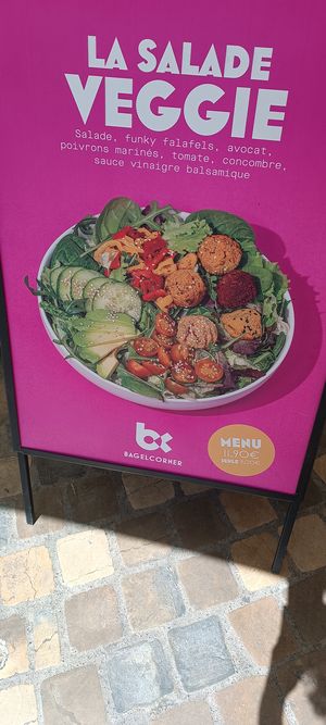  at Bagel Corner in Narbonne