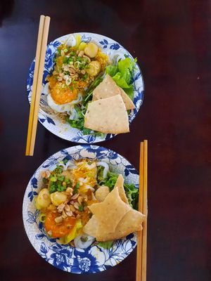 Món ăn ngon, hợp khẩu vị nhiều vùng miền vì vậy rất thích hợp cho khách du lịch thưởng thức at Madam Lau in Quang Nam