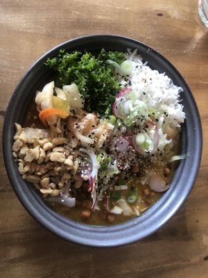 Vegan laksha   at Zest in Karlstad