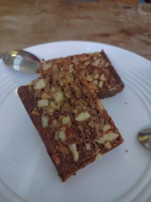 Brownies at Al Tempo  in San Pedro La Laguna