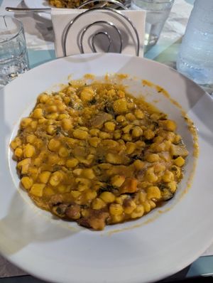 Vegetarian katxupa at Kaza Katxupa in Praia