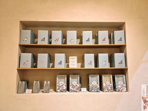 Dragees at Damyel in Paris