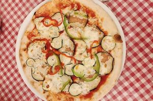 Pizza Ortolana at La Bruschetta in Portimao