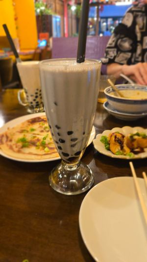 Bubble tea at Asian Sabou in Osaka