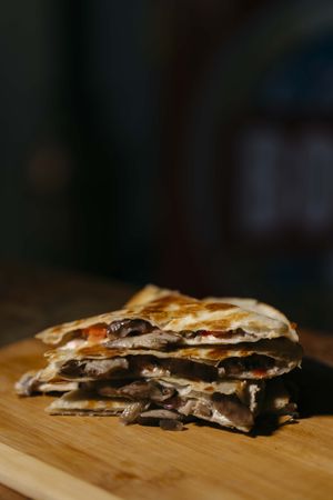 Quesadilla de shitake com cream cheese vegano  at Señor Burrito Mexicano  in Teresopolis