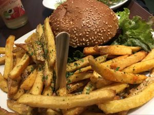 texas burger & fries at Green Republic in Erfurt