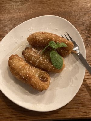 Gebackene Banane  at Do Le's Kitchen in Weil Am Rhein