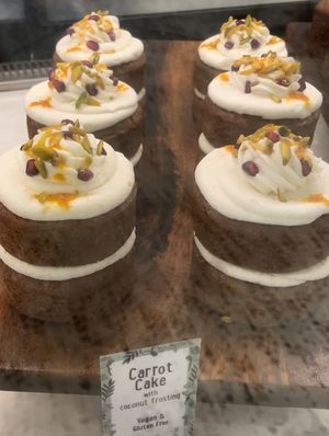 Topping on carrot cake was good  at The Lime Tree Cafe - Nakheel Mall - Maybe closed in Dubai