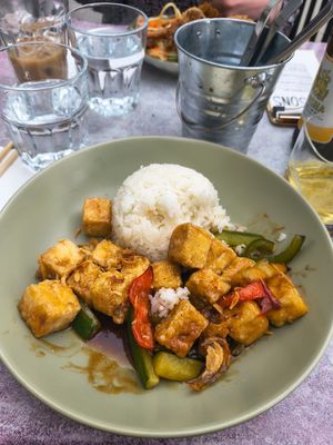 Tao-hu sam rod at Chai - Yo  in Montreal