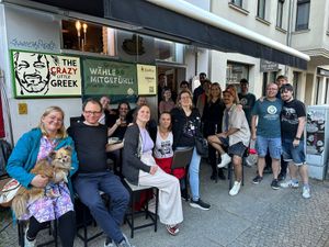 Einen wunderschönen Tag mit der Tierschutzpartei verbracht. Tolle Menschen mit Herz und Verstand at The Crazy Little Greek in Berlin