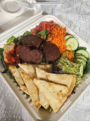 Mediterranean salad at Sealevel City Vegan Diner in Wilmington