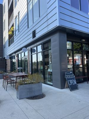 Had nice outdoor seating  at Factory Coffee - Downtown in Kalamazoo