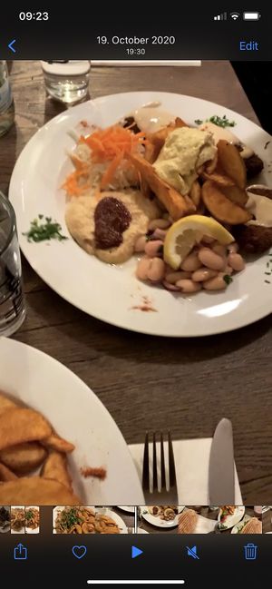 Seitan, Salad of beans and Potatoes  at LoLu in Duisburg