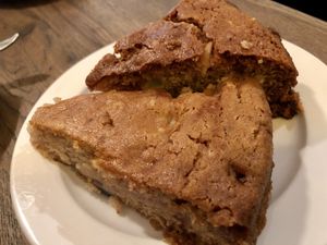 cake (vegan) at LoLu in Duisburg