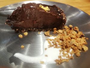 cocoa mouse tart at Mixigan in Taichung