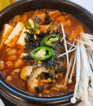 Army stew at Saute Saranghae in East Singapore