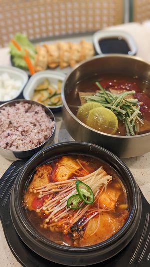 Vegan Soondubu Jjigae, Bibim Naengmyeon, Mandu at Saute Saranghae in East Singapore
