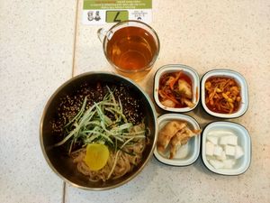 Satisfying weekday lunch set at Saute Saranghae in East Singapore