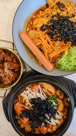 Vegan Budae Jjigae, Yangnyeom Lion Mane, Rabokki at Saute Saranghae in East Singapore