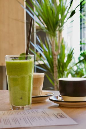 🇨🇿 Odpolední rozjímání! 🥰 Skvělá kombinace chuti a energie! 💚☕️

🇬🇧 Afternoon meditation! 🥰 Perfect combination of taste and energy! 💚☕️ at Al Ponte Prague in Prague