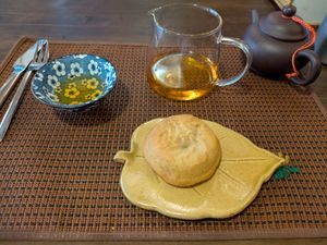 Vegan mooncake at Interior de Té in Barcelona