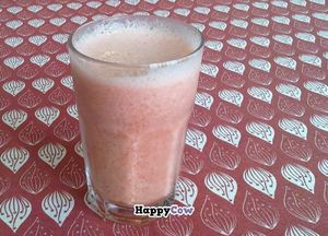 Strawberry Smoothie at Moose's Kitchen in Hastings