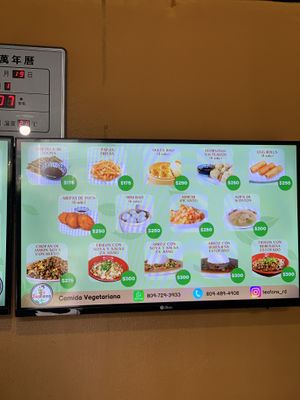   at Tea Fans in Santiago De Los Caballeros