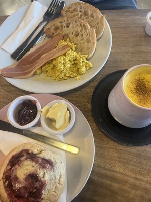   at Hustle in Belfast