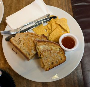 Sweet chilli chicken sandwich at Hustle in Belfast