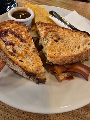  at Hustle in Belfast